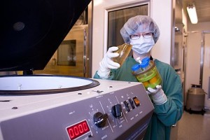 Antiviralele pentru tratarea SIDA impiedica contaminarea cu HIV