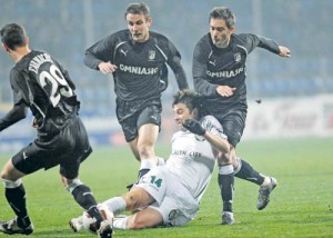 FOTBAL:FC UNIREA URZICENI-SPORTUL STUDENTESC 0-1,LIGA 1 (26.11.2010) - Ziarul National