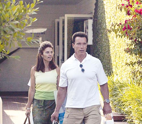 Arnold si Maria se bat pe 400 de milioane de dolari