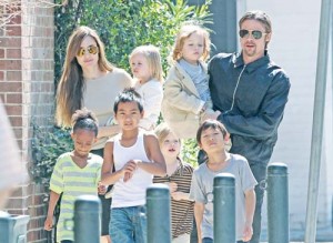 The Jolie-Pitt Family Outing In New Orleans - Ziarul National
