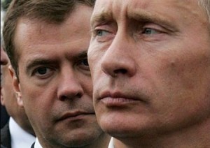 dmitri-medvedev-vladimir-putin-candida-candideaza-presedinte-rusia-foto-opiniatimisoarei.ro