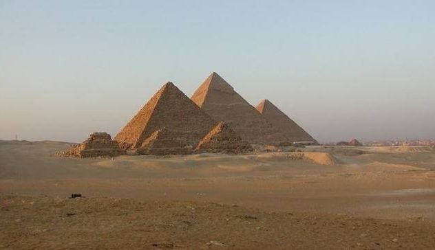 piramide-descoperi-17-noi-Saqqarra-egipt-foto-travelworld.ro