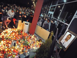 Procesul Marian Cozma INCHISOARE PE VIATA! - Ziarul National Procesul Marian Cozma INCHISOARE PE VIATA!