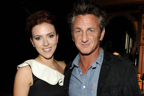 Scarlett-Johansson-Sean-Penn-foto-hepta