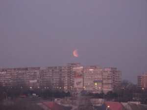 Eclipsa de luna Bucuresti
