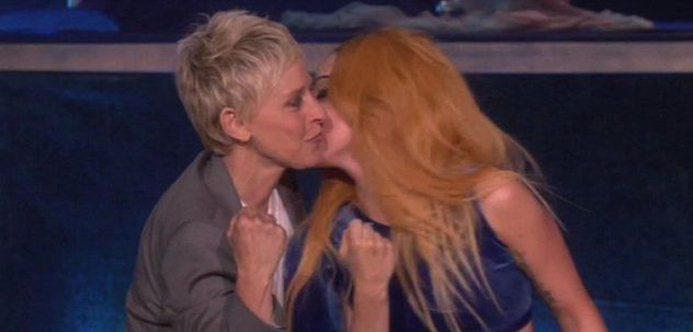 Ellen Degeneres, sarut pasional cu Lady GaGa la TV
