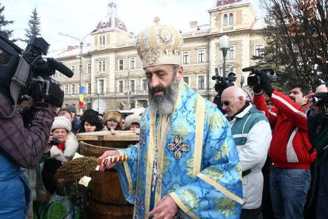 IPS Irineu a fost intronizat Arhiepiscop de Alba Iulia