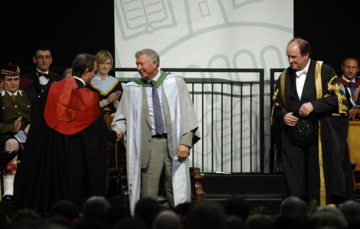 Alex Ferguson, premiat ca Harry Potter