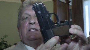 pistol - Ziarul National