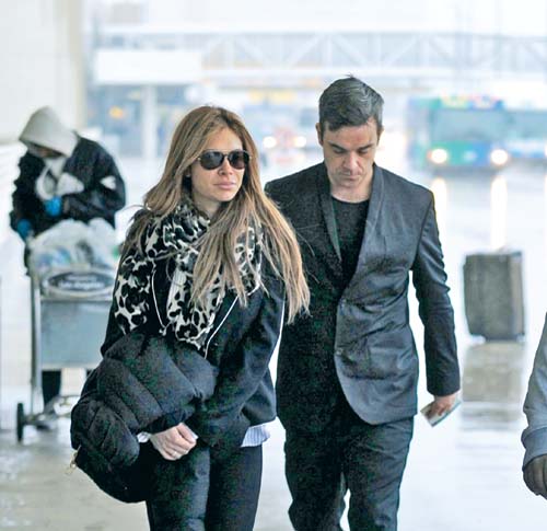 Robbie Williams face injectii ca sa aiba chef de sex