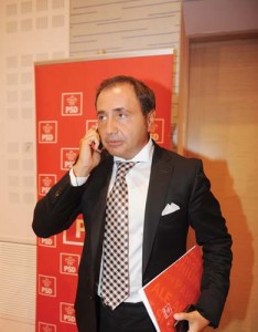CRISTIAN RIZEA-FANE (34) - Ziarul National