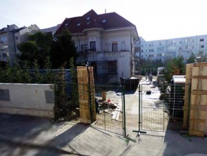 Perioada de constructii Vedere de pe Labirint - Ziarul National