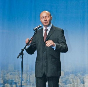 TRAIAN BASESCU-FANE (425) copy - Ziarul National