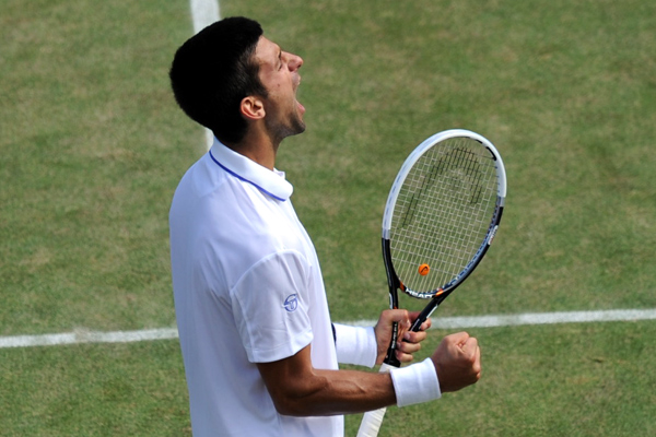 Djokovic este primul finalist de la Wimbledon si noul lider mondial