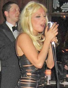 lady-gaga-bordelle 2 copy - Ziarul National