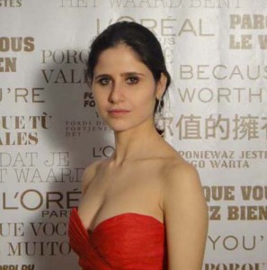 Adriana Ferreyr - Ziarul National