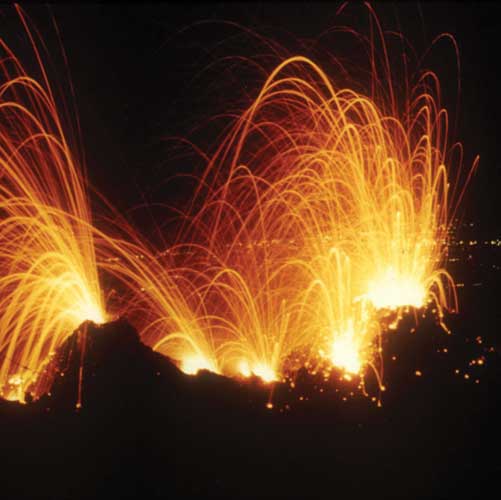 Etna ne cutremura
