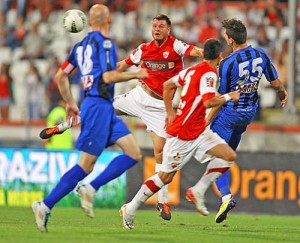 dinamo cu otelul - Ziarul National