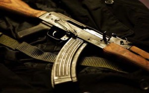 kalasnikov-romania- - Ziarul National