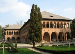 Picnic si spectacole la Palatul Brancovenesc