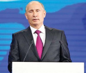 Vladimir Putin facelift pictures copy - Ziarul National