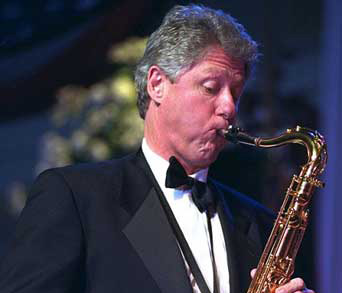 Bill Clinton, invitat la “Dansez pentru tine”