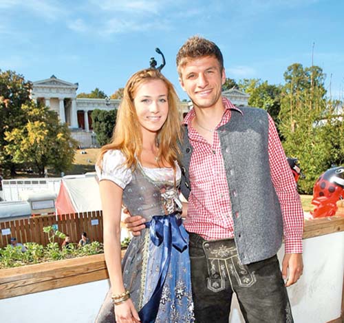 Liderii Germaniei au facut senzatie la Oktoberfest