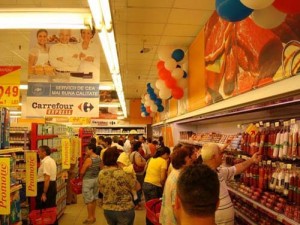 cumparaturi la carrefour - Ziarul National