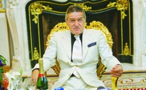 gigi becali - Ziarul National