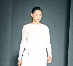 Ingrid Vlasov Spring/Summer 2012 - Ziarul National