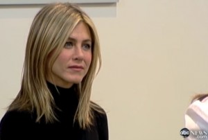 jennifer aniston plange - Ziarul National