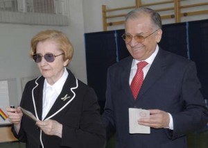 ION ILIESCU-FANE (196) - Ziarul National
