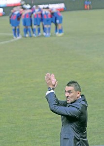 FOTBAL:STEAUA BUCURESTI-VICTORIA BRANESTI 2-1,LIGA 1 (16.08.2010) - Ziarul National