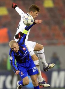 Xhaka si Giurgiu, Otelul - Basel Agerpres - Ziarul National