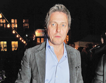 Hugh Grant, tatic la 51 de ani