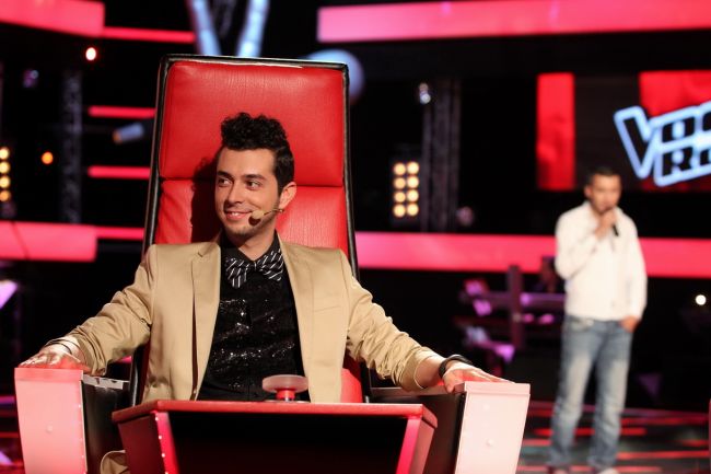 Marius Moga a compus pentru Maroon 5!