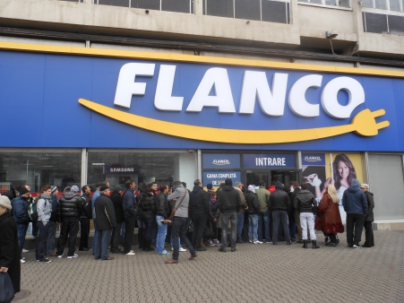Black Friday: eMag, Flanco, evoMag, PCGarage, stocuri epuizate in cateva minute si profituri uriase