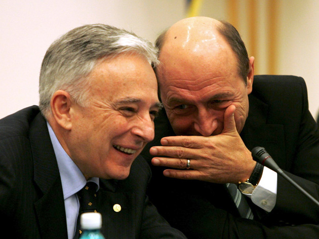 Basescu si Isarescu, intalnire misterioasa Palatul Cotroceni, fara Boc