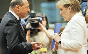 Basescu si Merkel, intrevedere la Palatul Parlamentului