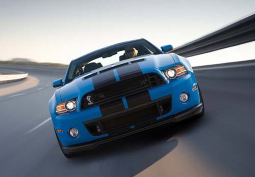 Mustang Shelby revine in forta