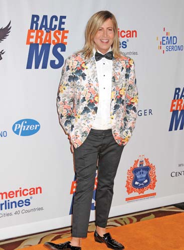 Steven Cojocaru, stilistul vedetelor de la Hollywood, s-a facut designer