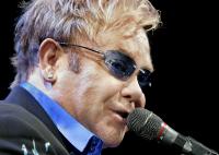 Elton John si partenerul lui, tati cu repetitie
