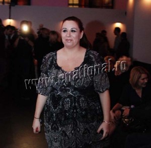 oana roman - Narcis Pop 33 - Ziarul National