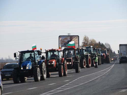 Podul Prieteniei, blocat de fermierii bulgari