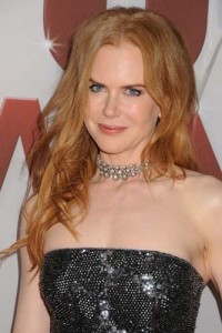 2011 CMA Awards - Arrivals - Ziarul National