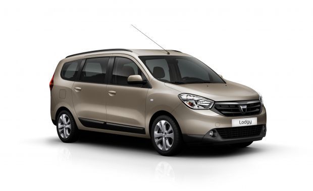 Dacia a prezentat primele poze oficiale cu versiunea Lodgy! FOTO