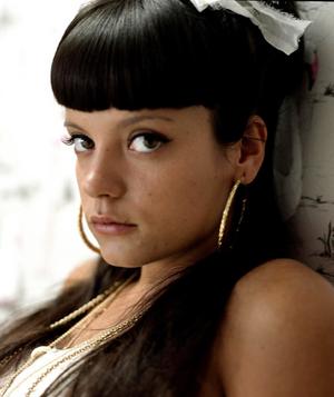 Cantareata Lily Allen e din nou mamica