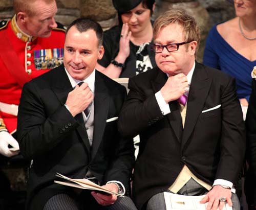 Iubitul lui Elton John sare la gatul Madonnei: “Esti o narcisista disperata!”
