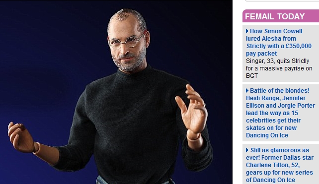 Uite cum arata si cat costa papusa Steve Jobs!