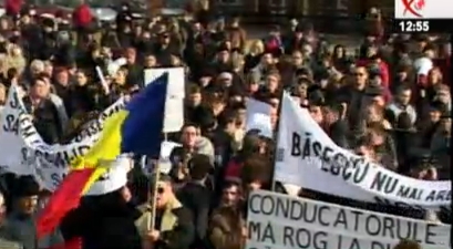 UPDATE Noi proteste in Bucuresti si in mai multe orase din tara -VIDEO